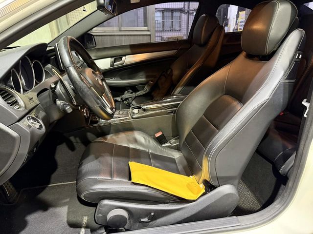M-BENZ賓士 C180  第7張相片