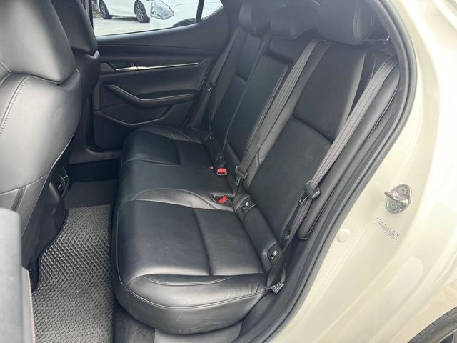 MAZDA馬自達 MAZDA 3  第9張相片