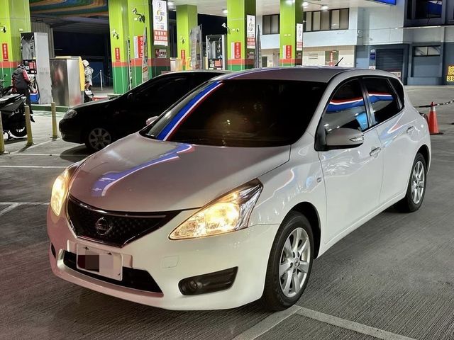 NISSAN日產 TIIDA  第4張相片