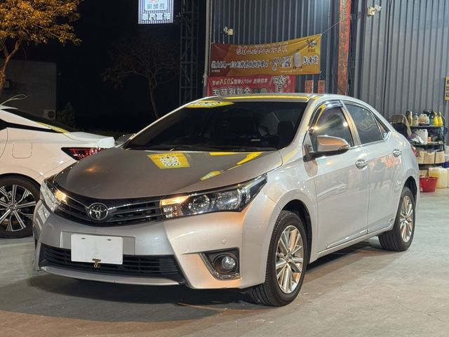 TOYOTA豐田 ALTIS  第1張相片