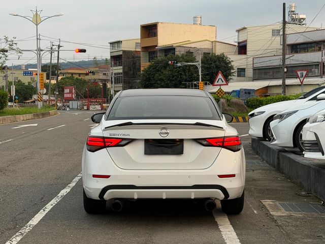 NISSAN日產 SENTRA  第5張相片