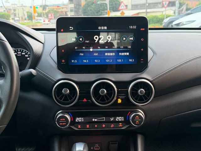 NISSAN日產 SENTRA  第15張相片