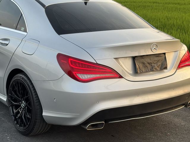 M-BENZ賓士 CLA200  第6張相片