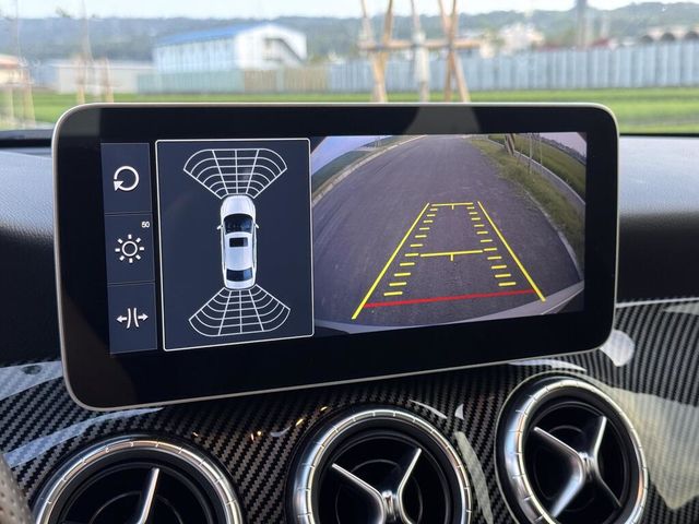 M-BENZ賓士 CLA200  第15張相片
