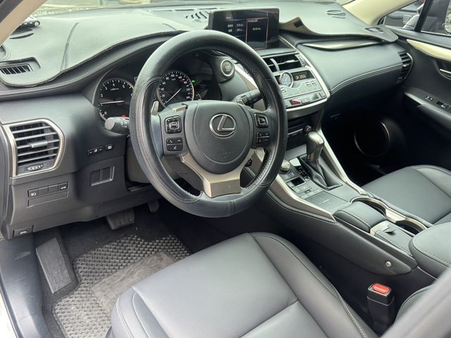 LEXUS凌志 NX200  第3張相片
