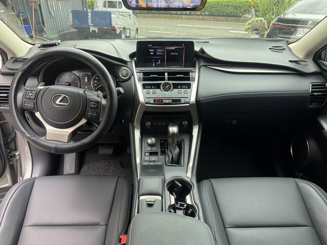 LEXUS凌志 NX200  第4張相片
