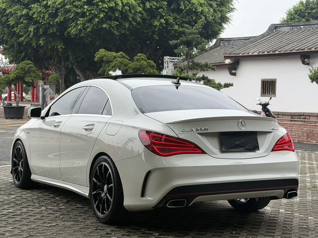 M-BENZ賓士 CLA250 4MATIC  第4張相片