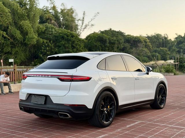 PORSCHE保時捷 CAYENNE  第3張相片