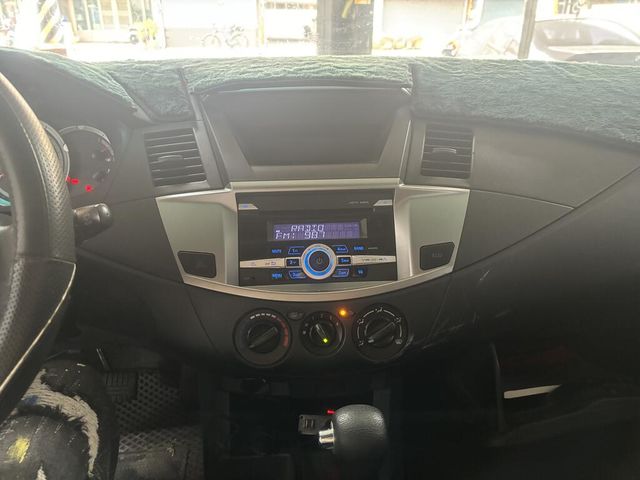 MITSUBISHI三菱 ZINGER  第17張相片