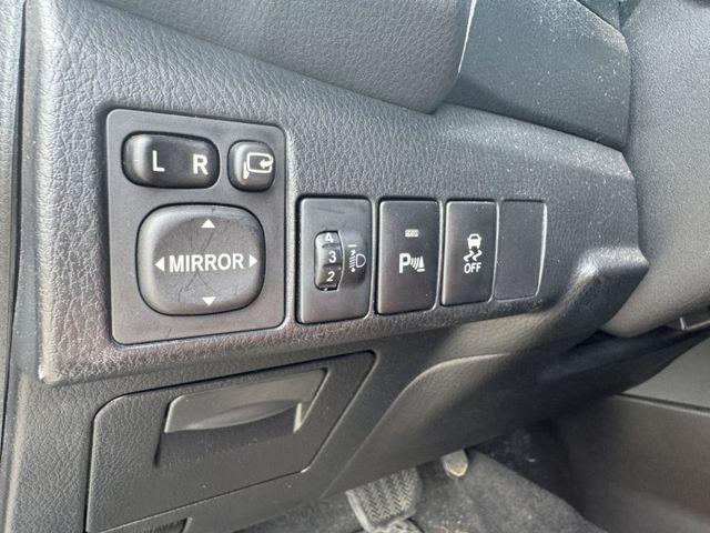 免鑰匙 跑少 一手家庭用車  第9張相片