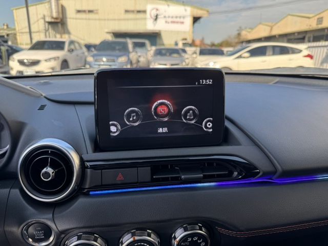 扣牌車  第14張相片