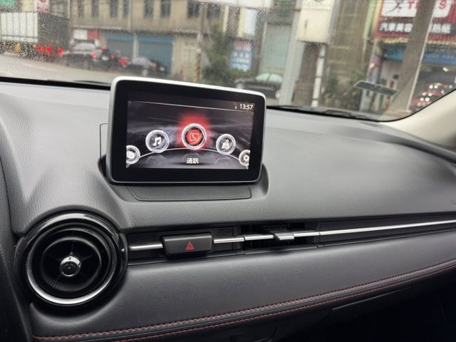 16年馬二 小鋼炮 少跑8萬 無菸車 女用一手車~  第19張相片