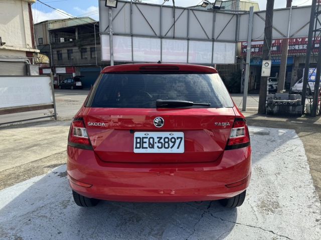 FABIA  第5張相片