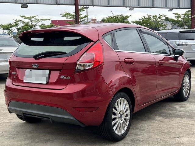FIESTA  第3張相片