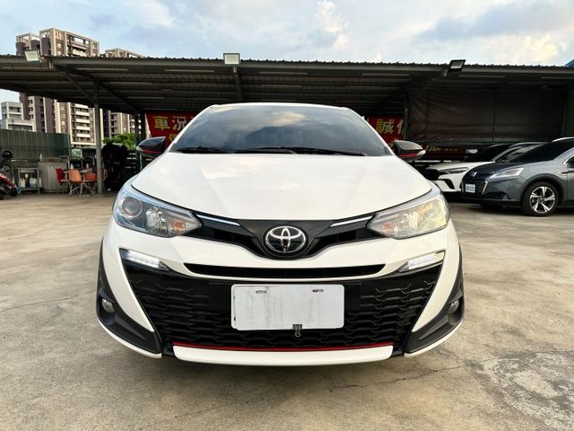 YARIS CROSSOVER  第2張相片