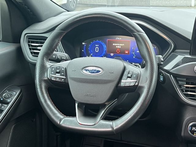 KUGA  第9張相片