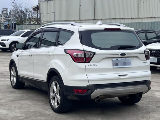 KUGA  第4張相片