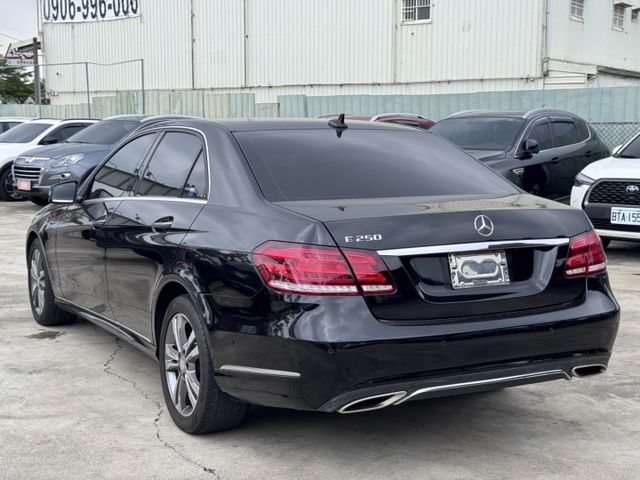 E-CLASS W212  第4張相片