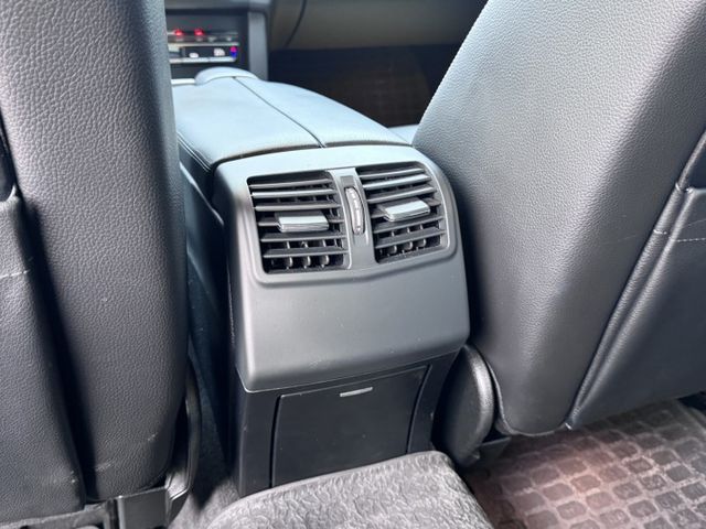 E-CLASS W212  第7張相片