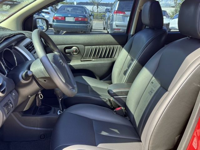 LIVINA  第5張相片