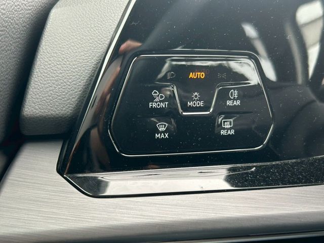 GOLF VIII  第16張相片