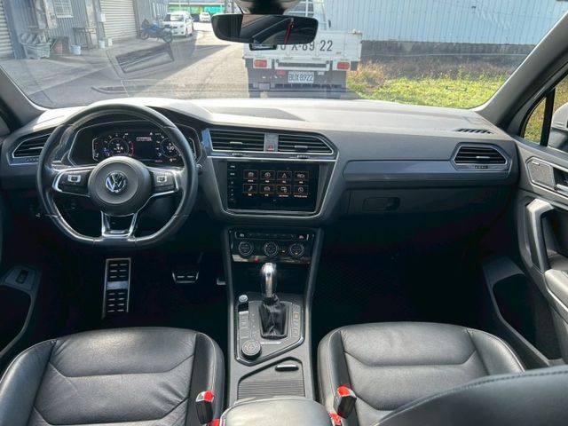 TIGUAN  第11張相片