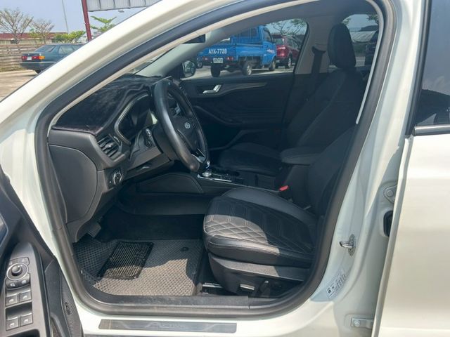 FOCUS 5D  第8張相片