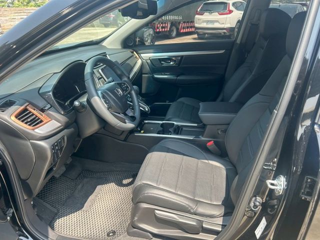 CR-V  第7張相片