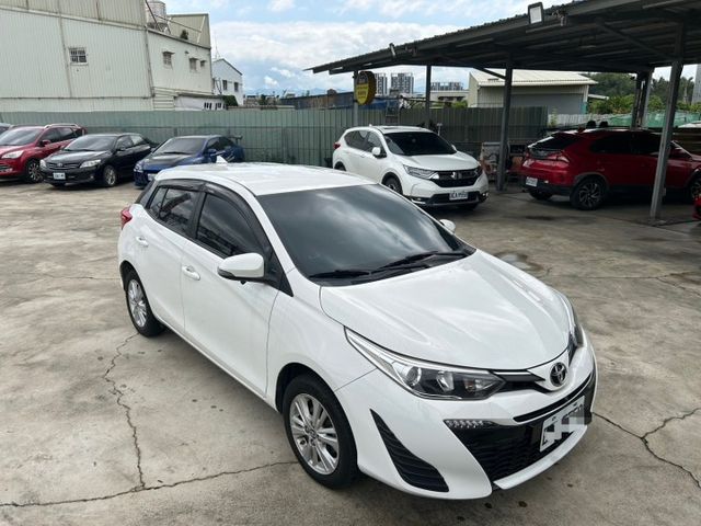 YARIS  第3張相片