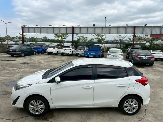 YARIS  第5張相片
