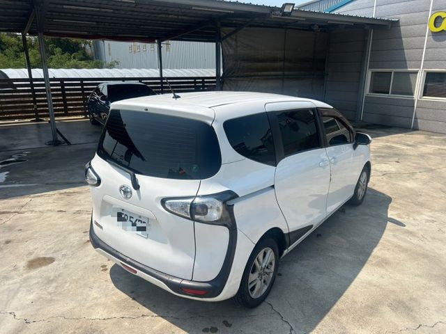 SIENTA  第5張相片