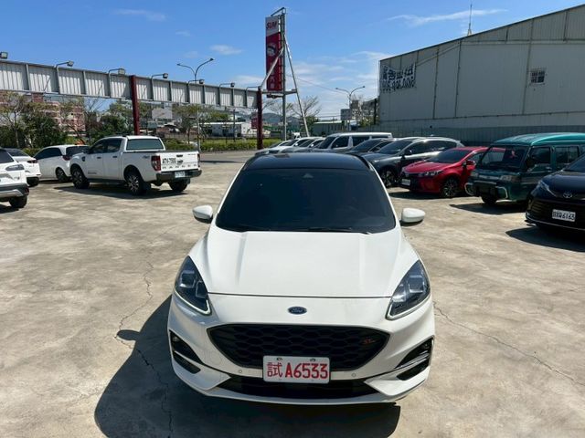 KUGA  第2張相片