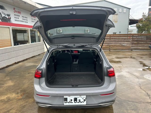 GOLF VIII  第7張相片