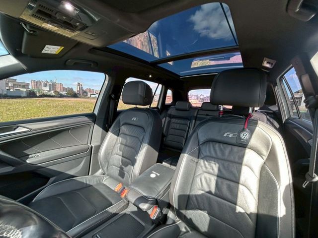 TIGUAN  第10張相片