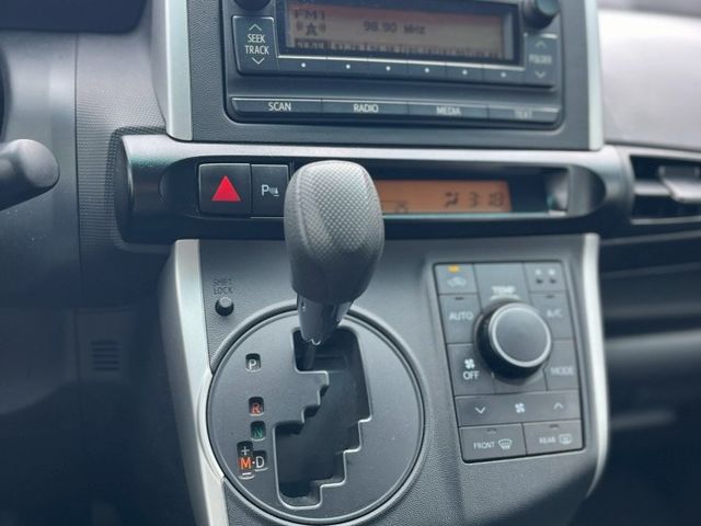 【預約可享優惠價】胎壓監控／可認證／前後雷達／電折後視鏡/後座出風口／恆溫空調《來電：0939-123-948楊先生》  第10張相片