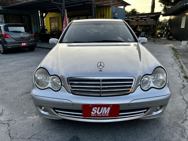 【本月預約好禮相送】低里程稀有車／定速／電動記憶座椅／後座出風口／自動頭燈／雙區恆溫  第2張相片