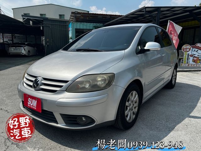 【本月預約好禮相送】稀有低里程柴油版／車旅最佳選擇→車內高頂大空間．大行李箱→座椅平整化空間→飛機餐桌墊．置杯架等  第1張相片