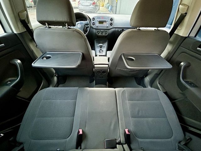 【本月預約好禮相送】稀有低里程柴油版／車旅最佳選擇→車內高頂大空間．大行李箱→座椅平整化空間→飛機餐桌墊．置杯架等  第13張相片