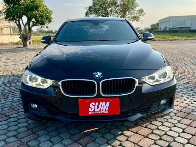 【本月預約好禮相送】雙前電動椅／恆溫空調／倒車影像／8速手自排／換檔撥片《來電：0939-123-948楊先生  第2張相片