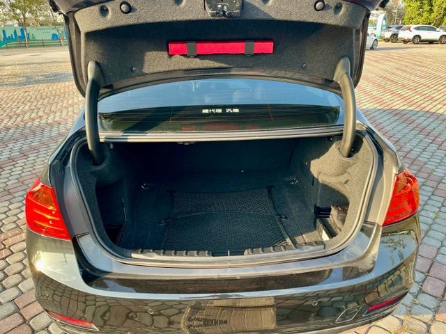 【本月預約好禮相送】雙前電動椅／恆溫空調／倒車影像／8速手自排／換檔撥片《來電：0939-123-948楊先生  第7張相片