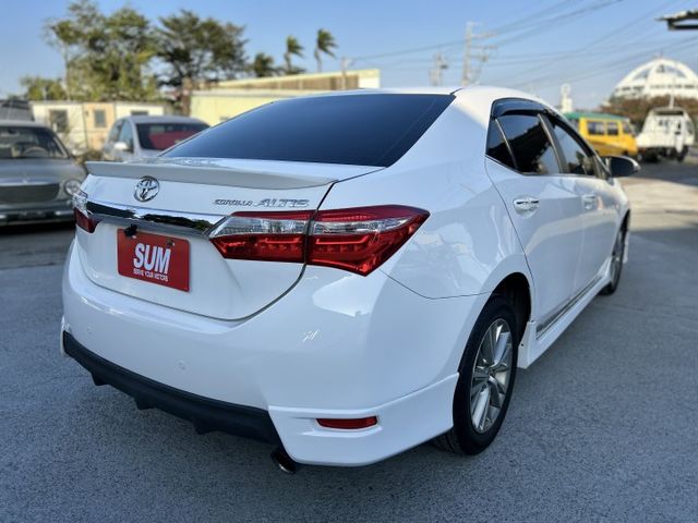 【本月預約好禮相送】IKEY／定速／免鑰匙啟動／恆溫空調／多功能安卓機／倒車影像／內裝氣氛漂亮  第5張相片