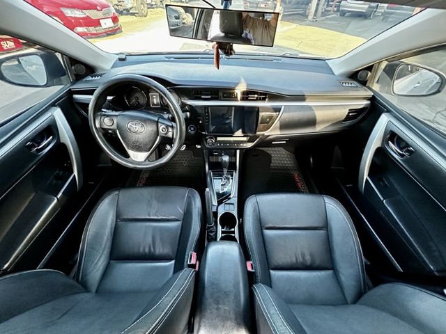 【本月預約好禮相送】IKEY／定速／免鑰匙啟動／恆溫空調／多功能安卓機／倒車影像／內裝氣氛漂亮  第8張相片