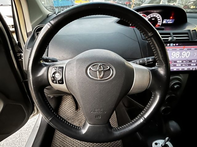 【預約好禮相送】免鑰匙啟動／IKEY／多功能安卓機／前後雷達／倒車影像／抬頭顯示器《來電：0939-123-948楊老闆  第8張相片