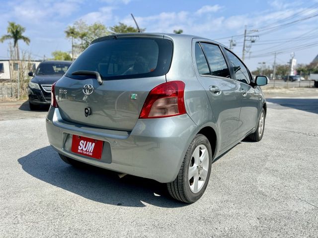 【預約好禮相送】外觀亮麗如新／內裝無破損／一手代步省油小車→歡迎您蒞臨指導賞車《來電：0939-123-948楊老闆》  第5張相片