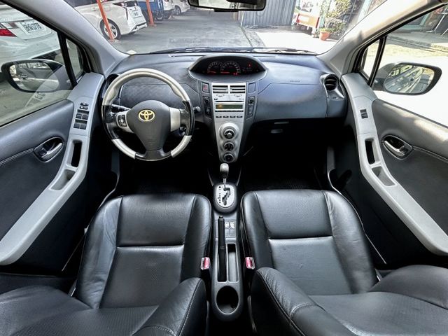 【預約好禮相送】外觀亮麗如新／內裝無破損／一手代步省油小車→歡迎您蒞臨指導賞車《來電：0939-123-948楊老闆》  第8張相片