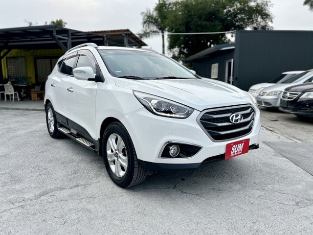 【特價詳情在內文】車況佳／自動頭燈／電動收折含調整／後座分離傾倒／日行燈  《來電：0939-123-948楊老闆》  第3張相片