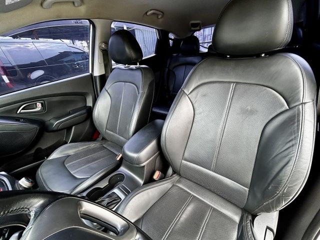 【特價詳情在內文】車況佳／自動頭燈／電動收折含調整／後座分離傾倒／日行燈  《來電：0939-123-948楊老闆》  第9張相片