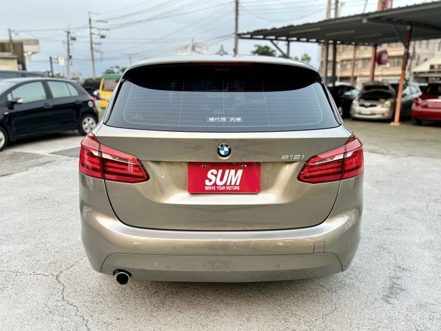 汽油218i／稀有低里程／定速／原鈑件／電動記憶座椅／雙區恆溫空調／電子手煞車《來電：0939-123-948楊先生》  第4張相片