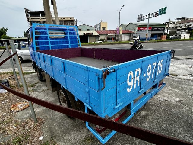 【預約好禮相送】三噸半／木床10呎半狀況良好／僅跑近16萬里程／可貸款《來電：0939-123-948楊老闆》  第5張相片