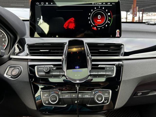 汽油28i／盲點偵測／原鈑件／4WD／恆溫獨立空調／電動記憶座椅／LED頭燈《來電：0939-123-948楊先生》  第10張相片